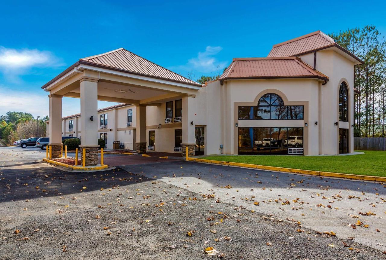 5 Smart Business Hotels Near McDaniel Farm Park Worth Booking